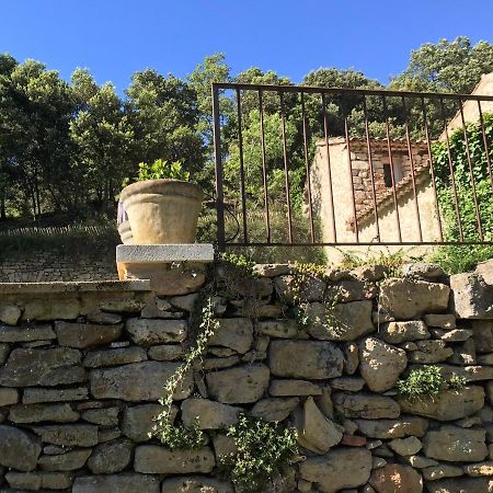 Les Gouts Et Les Couleurs Aparthotel Cucuron Εξωτερικό φωτογραφία